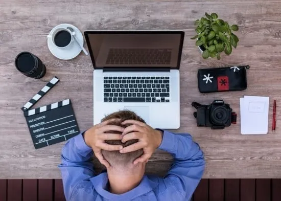 Patear el tablero: barajar y dar de nuevo en la mitad de la vida