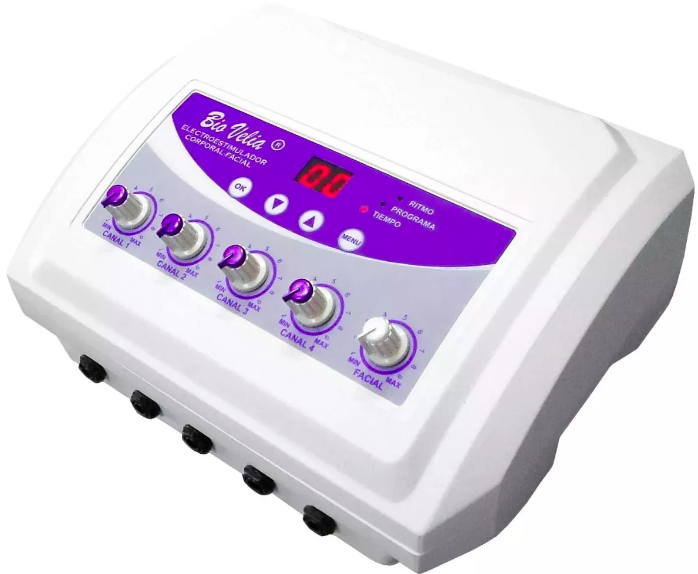Primer plano de un electroestimulador profesional, mostrando sus múltiples canales para fisioterapia y estética.