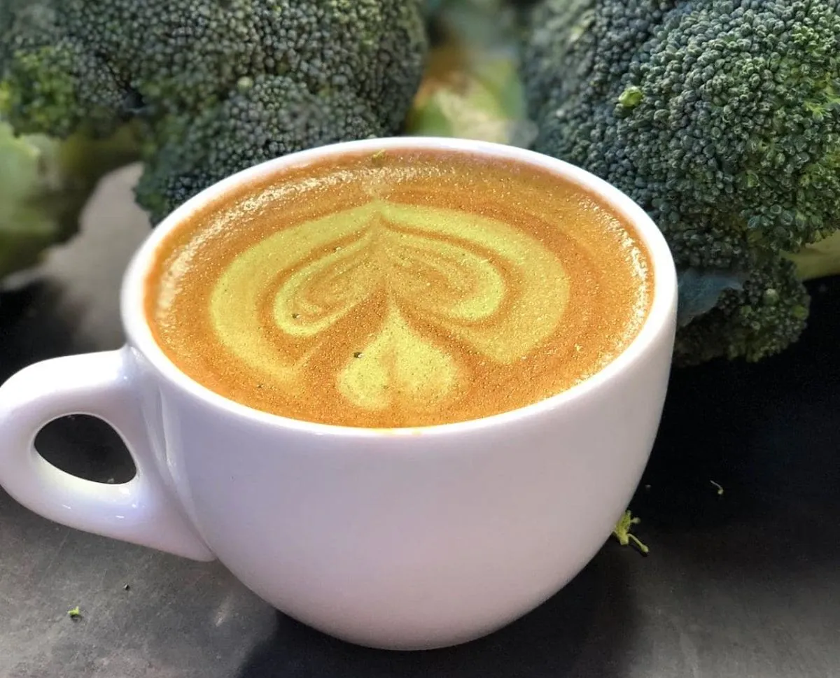 cafe verde con verduras