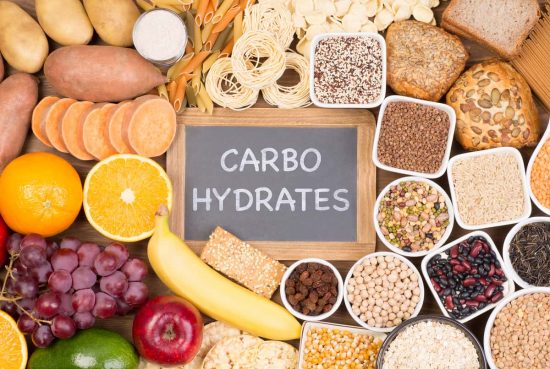 Variedad de alimentos ricos en carbohidratos que, en una dieta para bajar de peso, ofrecen menos saciedad en comparación con las proteínas.