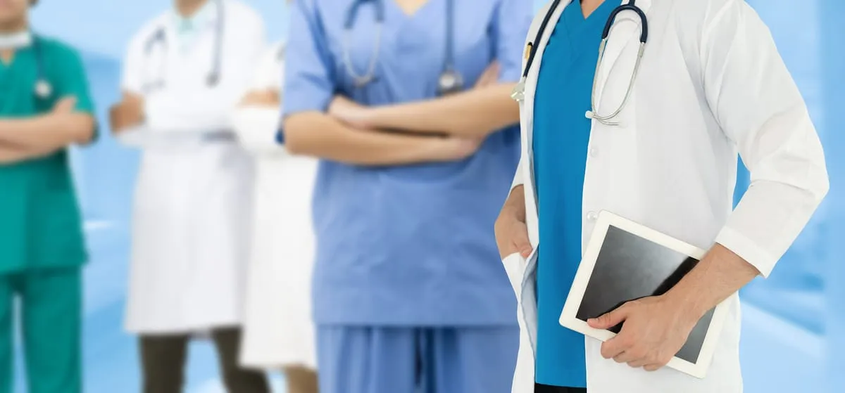 medicos violencia coronavirus