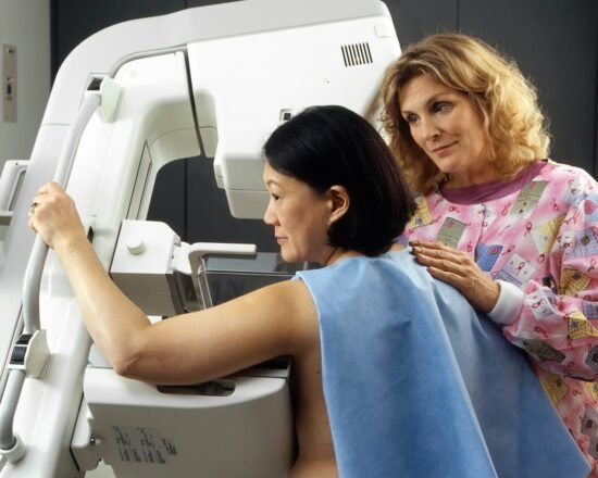 ¿Necesito más exámenes de detección y prevención si tengo mamas densas? 8 ¿Qué hacer si tienes tejido mamario denso?